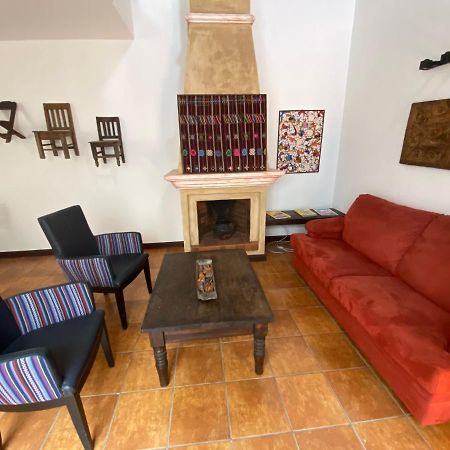 Suite Don Pedro: Hermoso Loft Con Parqueo Gratis! Antigua Bagian luar foto